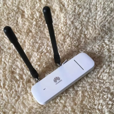 خرید مودم USB دانگل HUAWEI E3372H-510 LTE Cat4 با سرعت 150 مگابیت بر ثانیه، باز شده برای انتقال سریع داده 4G online manufacture